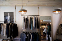 clothing-store-984396_1280